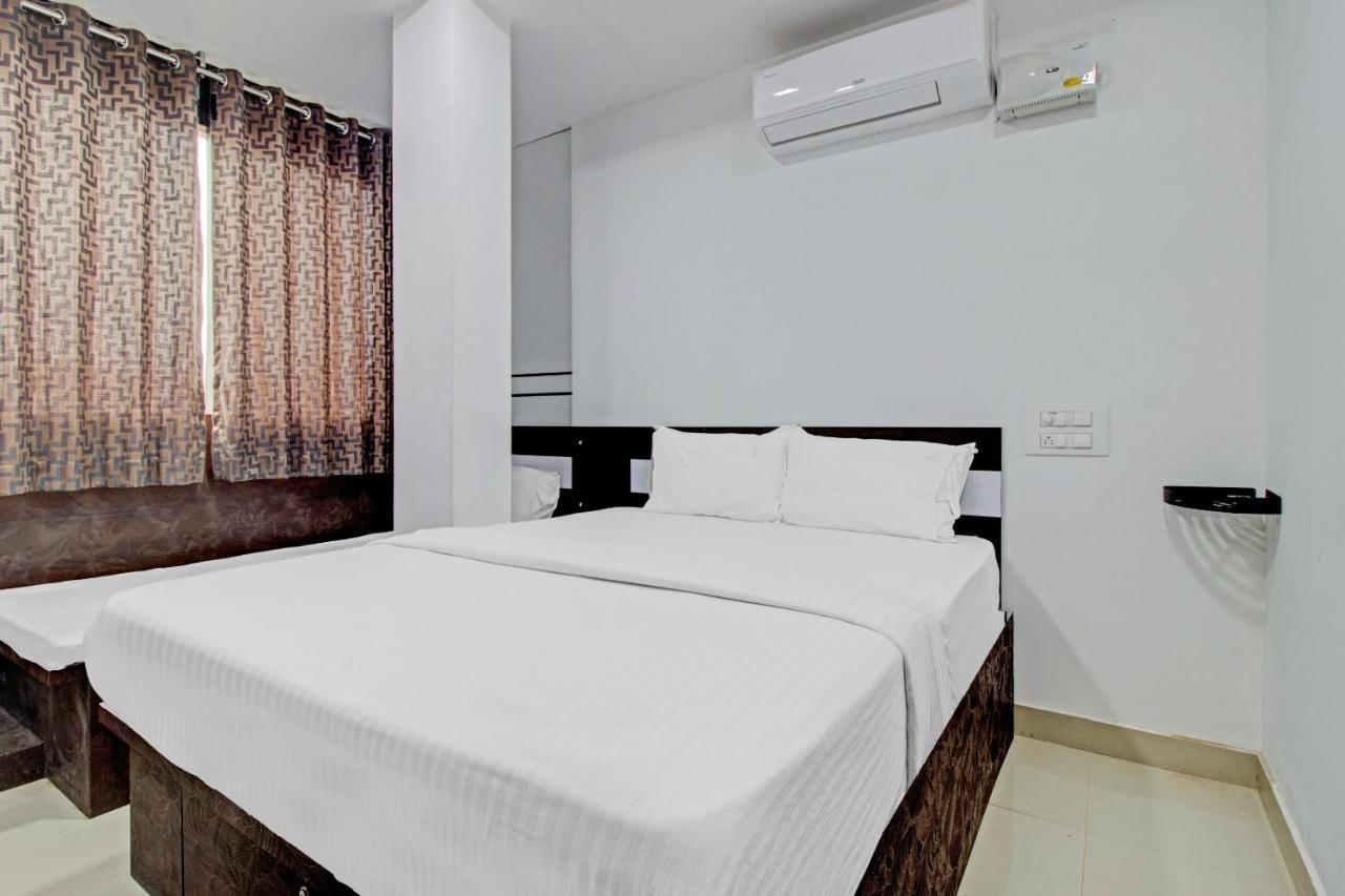 Oyo Flagship 81436 Palace Lodge Mangalore Eksteriør bilde